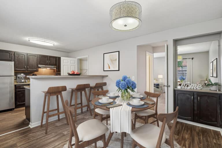 14-Wellington-Place-Apartments-kitchen_dining1