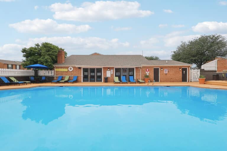 59-Wellington-Place-Apartments